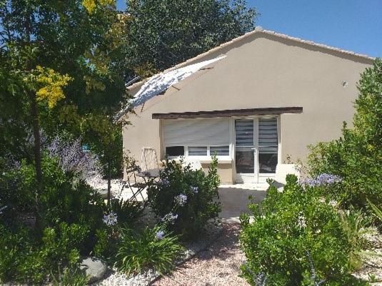 Studio"Le Petit Jas" Chateauneuf-de-Gadagne Экстерьер фото